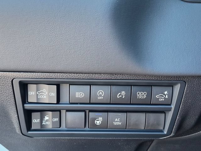 New 2026 Toyota Tundra Platinum AWD/4WD image 18