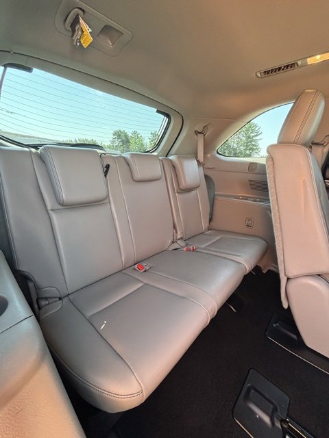 Used 2017 Toyota Highlander Limited image 17