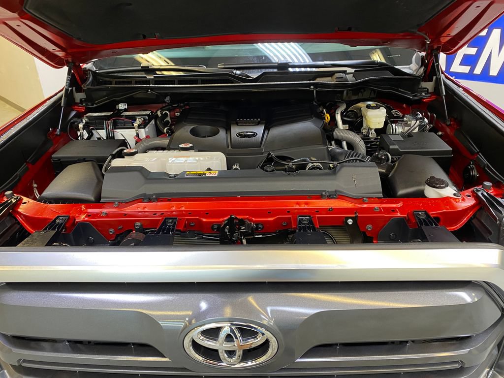 Used 2026 Toyota Tundra Limited w/ Power Package AWD/4WD image 9