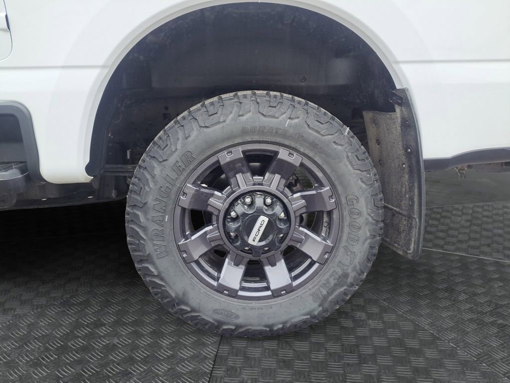 Used 2024 Ford F250 Lariat w/ Lariat Ultimate Package AWD/4WD image 14