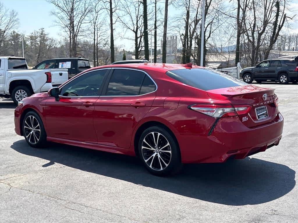 Used 2019 Toyota Camry SE w/ Audio Package FWD image 28