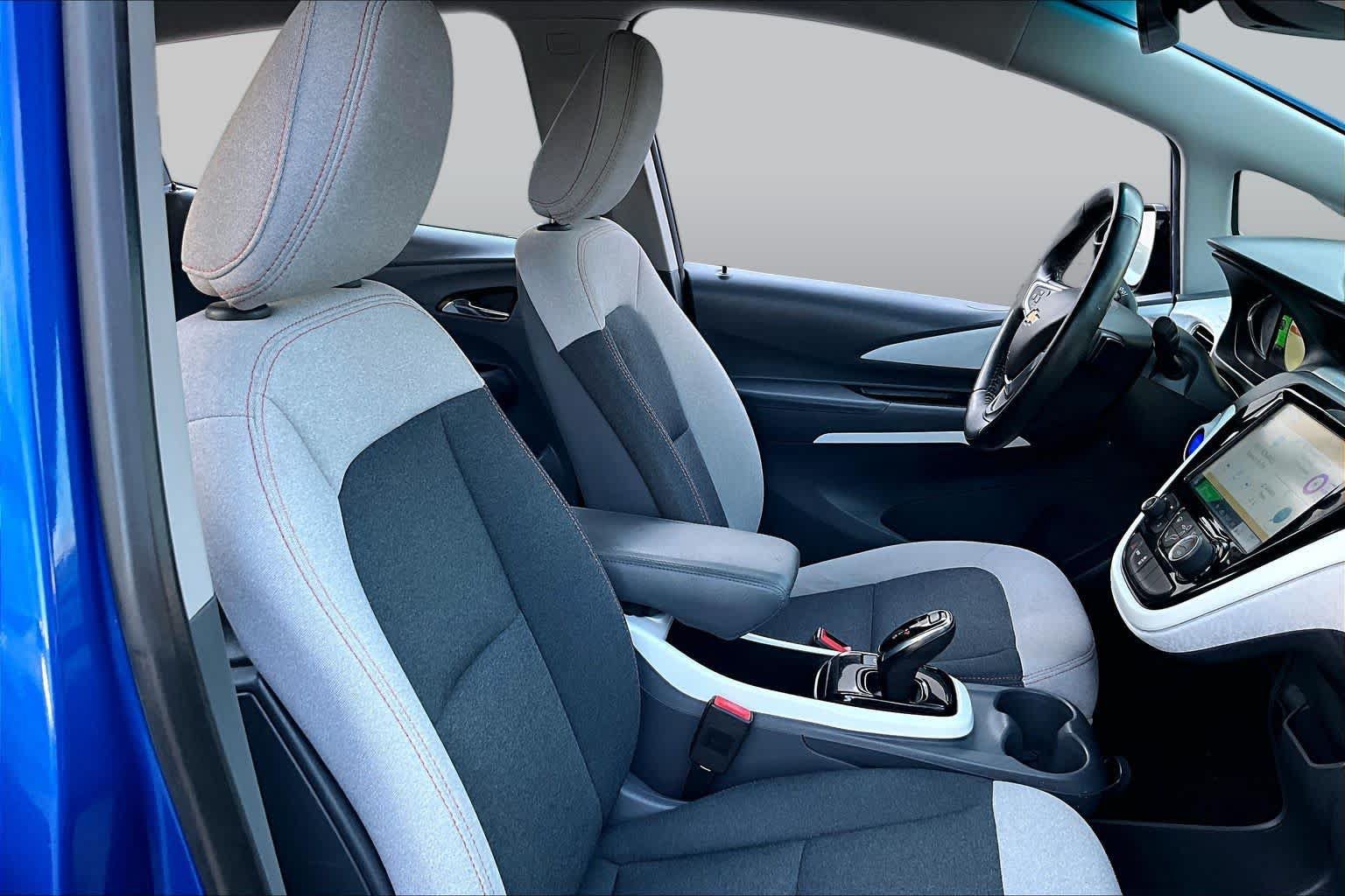 Used 2019 Chevrolet Bolt LT FWD image 8