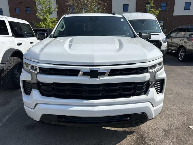 Used 2023 Chevrolet Silverado 1500 RST w/ Z71 Off-Road Package AWD/4WD image 2