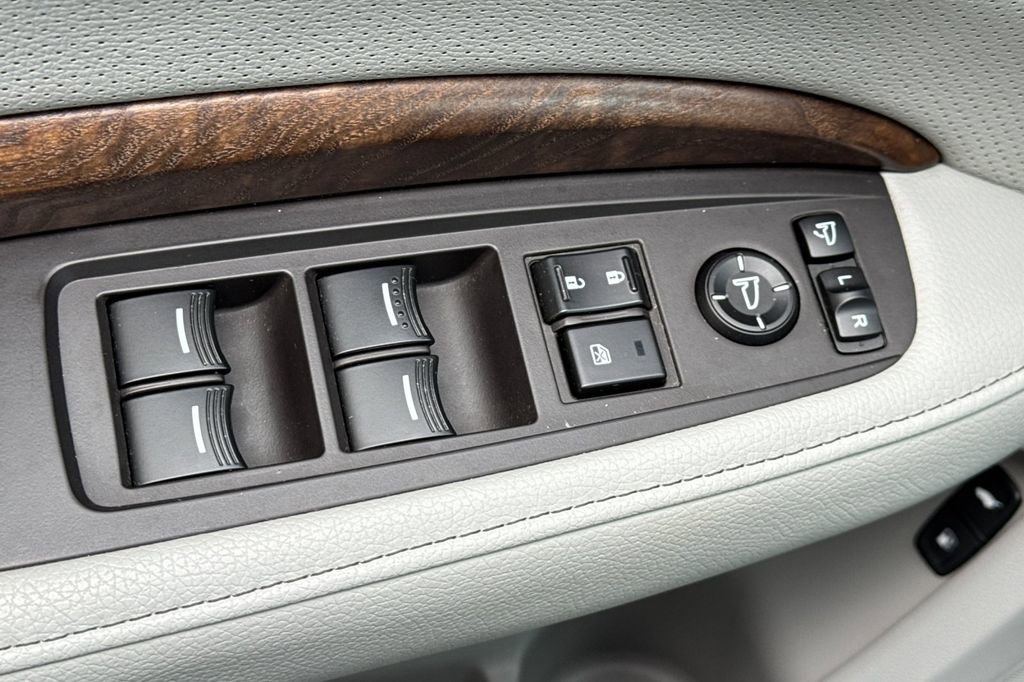 Certified 2020 Acura MDX FWD w/ Technology Package image 16