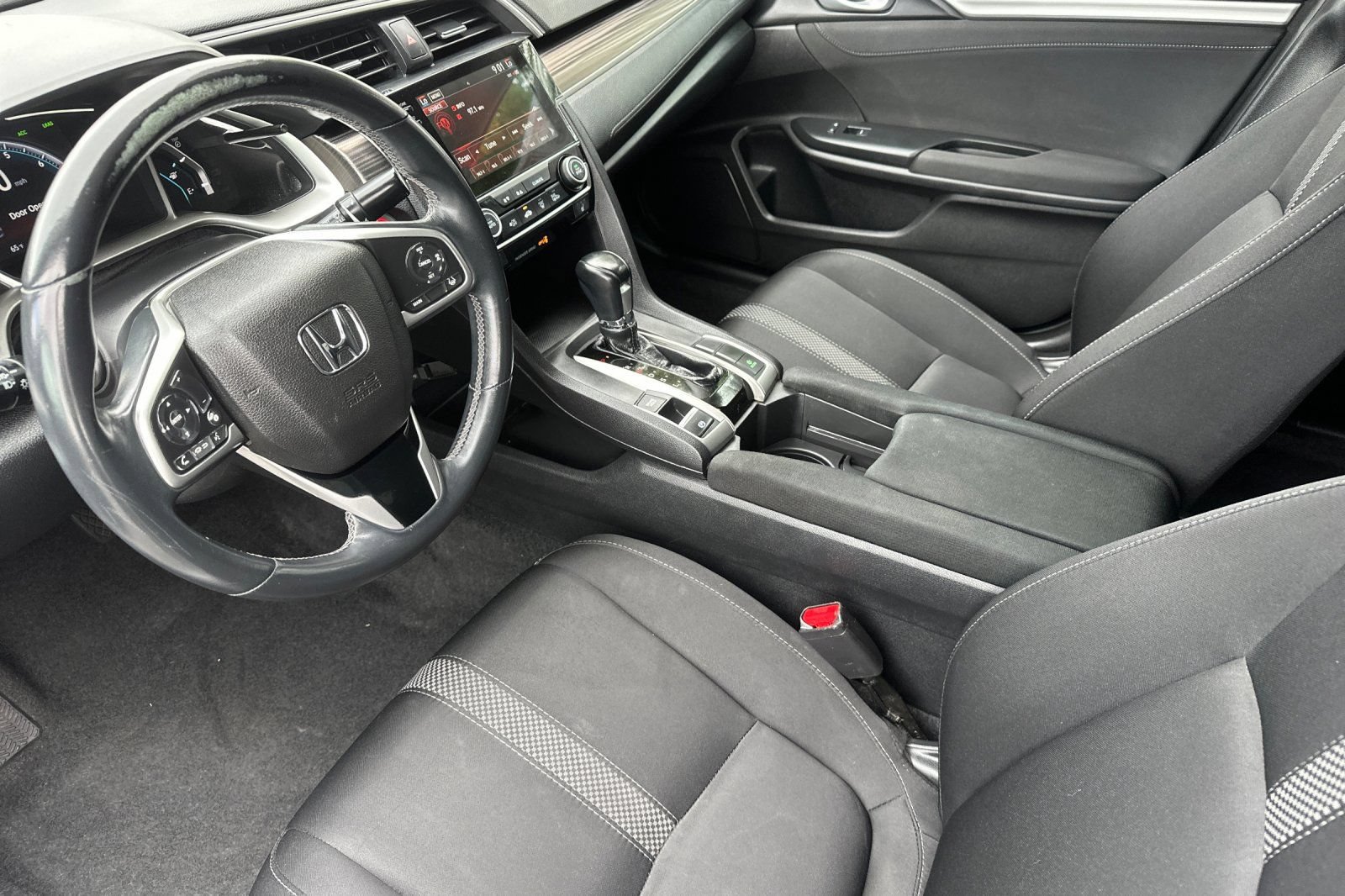 Used 2020 Honda Civic EX image 10