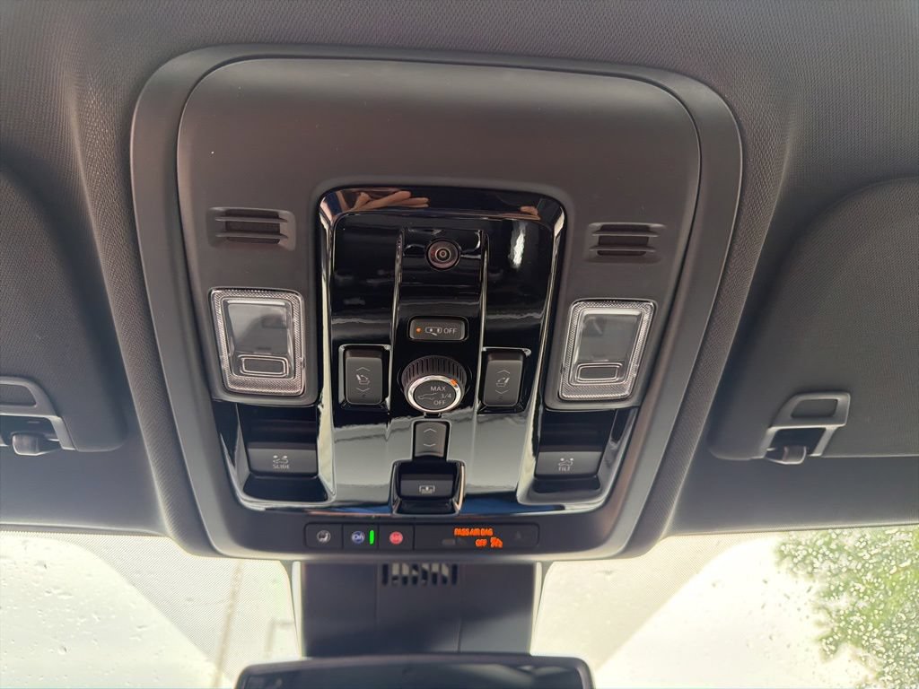 New 2026 Chevrolet Tahoe Premier w/ Sun And Tow Package AWD/4WD image 35