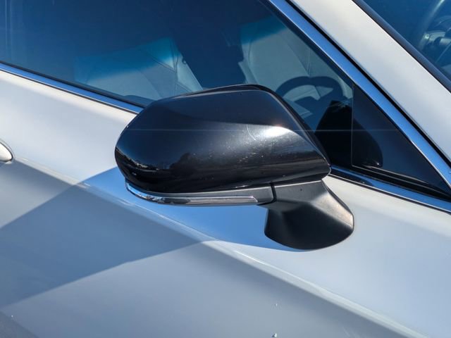 Used 2019 Toyota Avalon XSE w/ Carpet Mat Package image 12