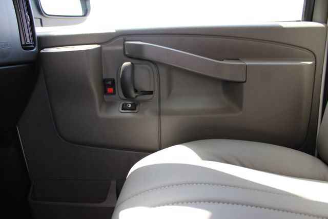 New 2026 GMC Savana 2500 w/ Driver Convenience Package RWD image 15