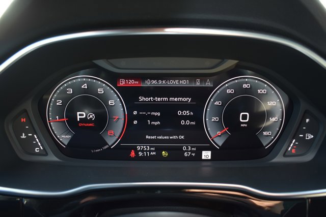 Used 2024 Audi Q3 2.0T Premium Plus image 25