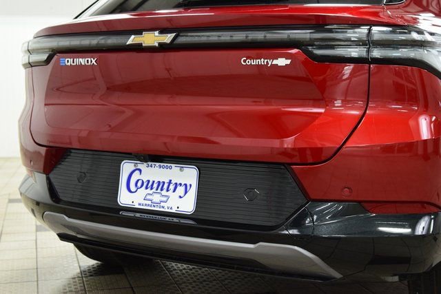 New 2026 Chevrolet Equinox EV LT w/ Convenience Package II FWD image 21