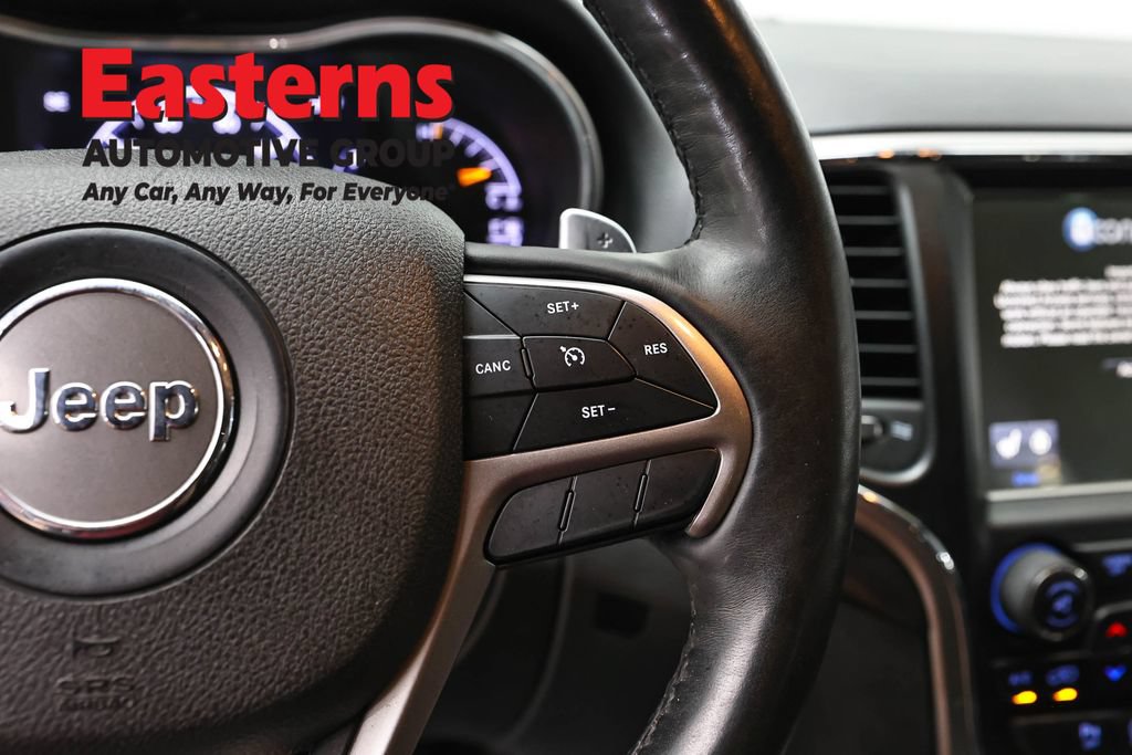 Used 2017 Jeep Grand Cherokee Altitude AWD/4WD image 16