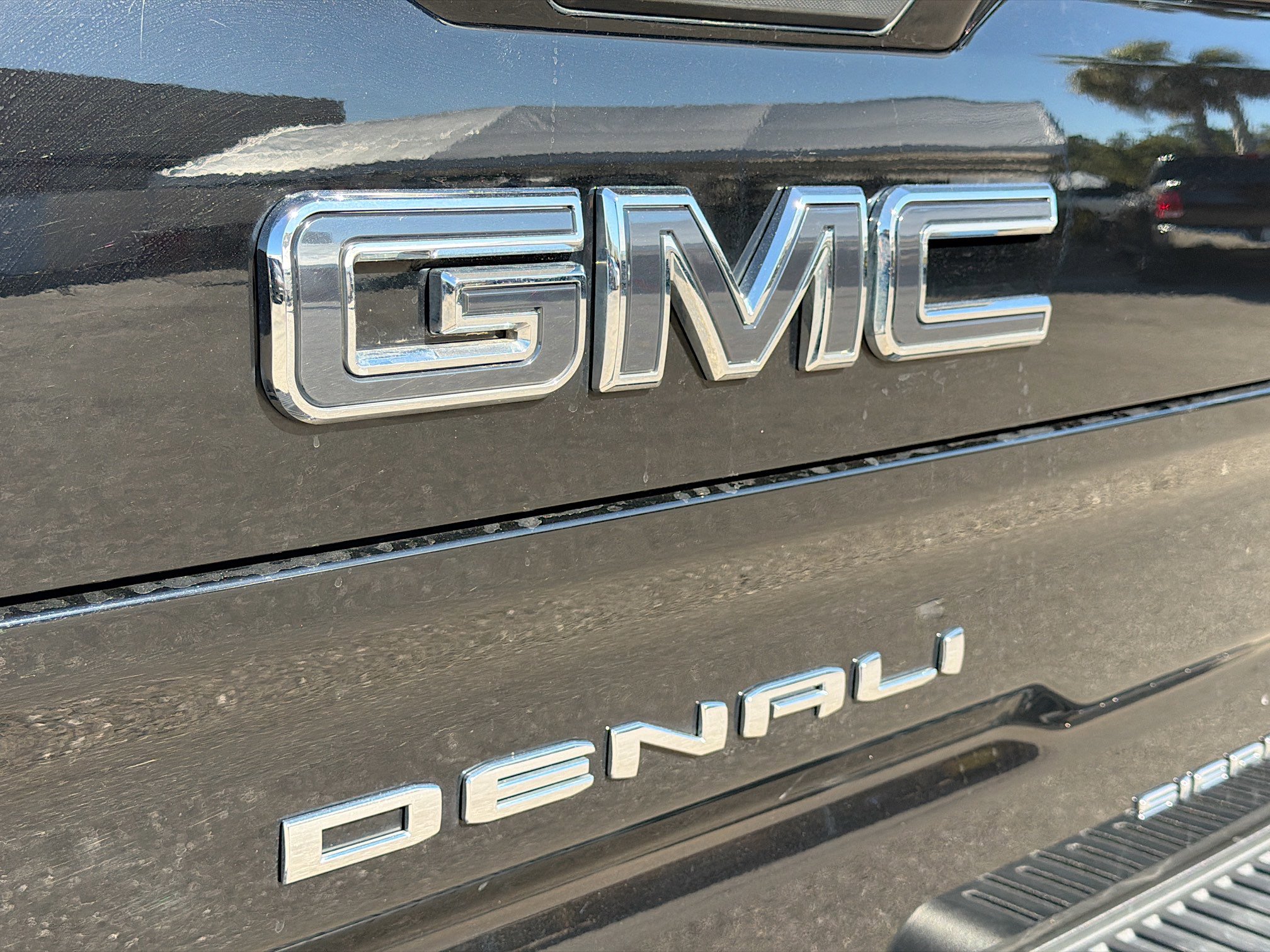 Used 2024 GMC Sierra 1500 Denali Ultimate image 11