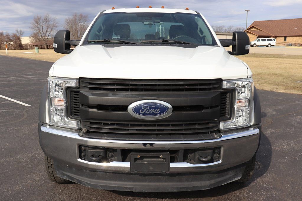 Used 2019 Ford F450 XL w/ XL Value Package AWD/4WD image 2