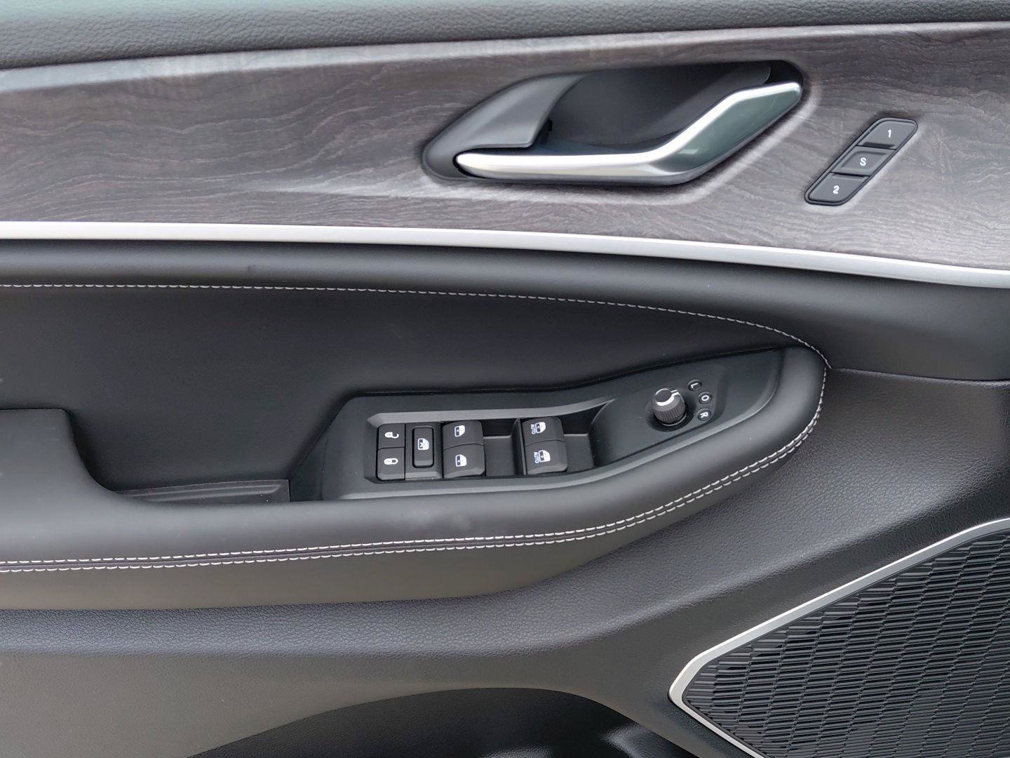 New 2026 Jeep Grand Cherokee Limited AWD/4WD image 26