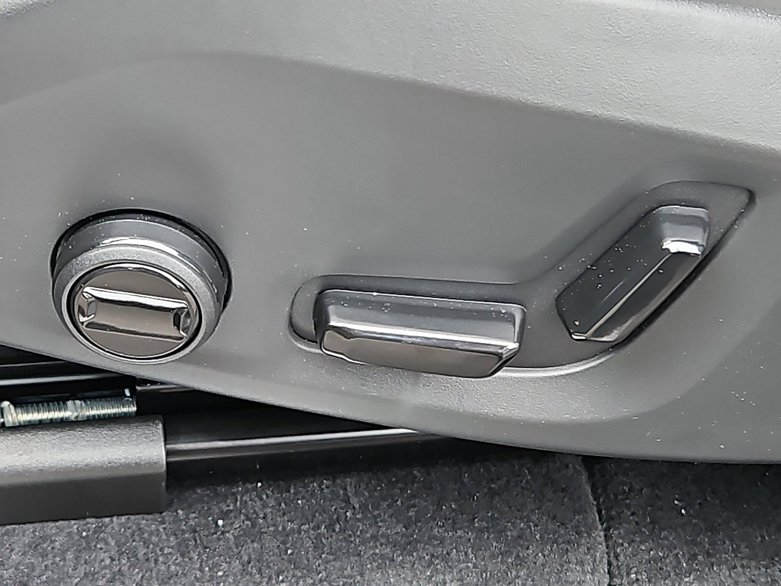 New 2026 Volvo XC90 B6 Core w/ Protection Package AWD/4WD image 22