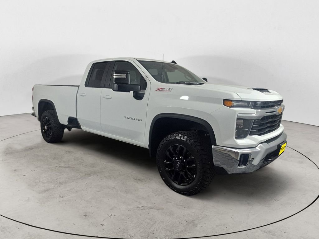 Certified 2025 Chevrolet Silverado 3500 LT AWD/4WD image 7