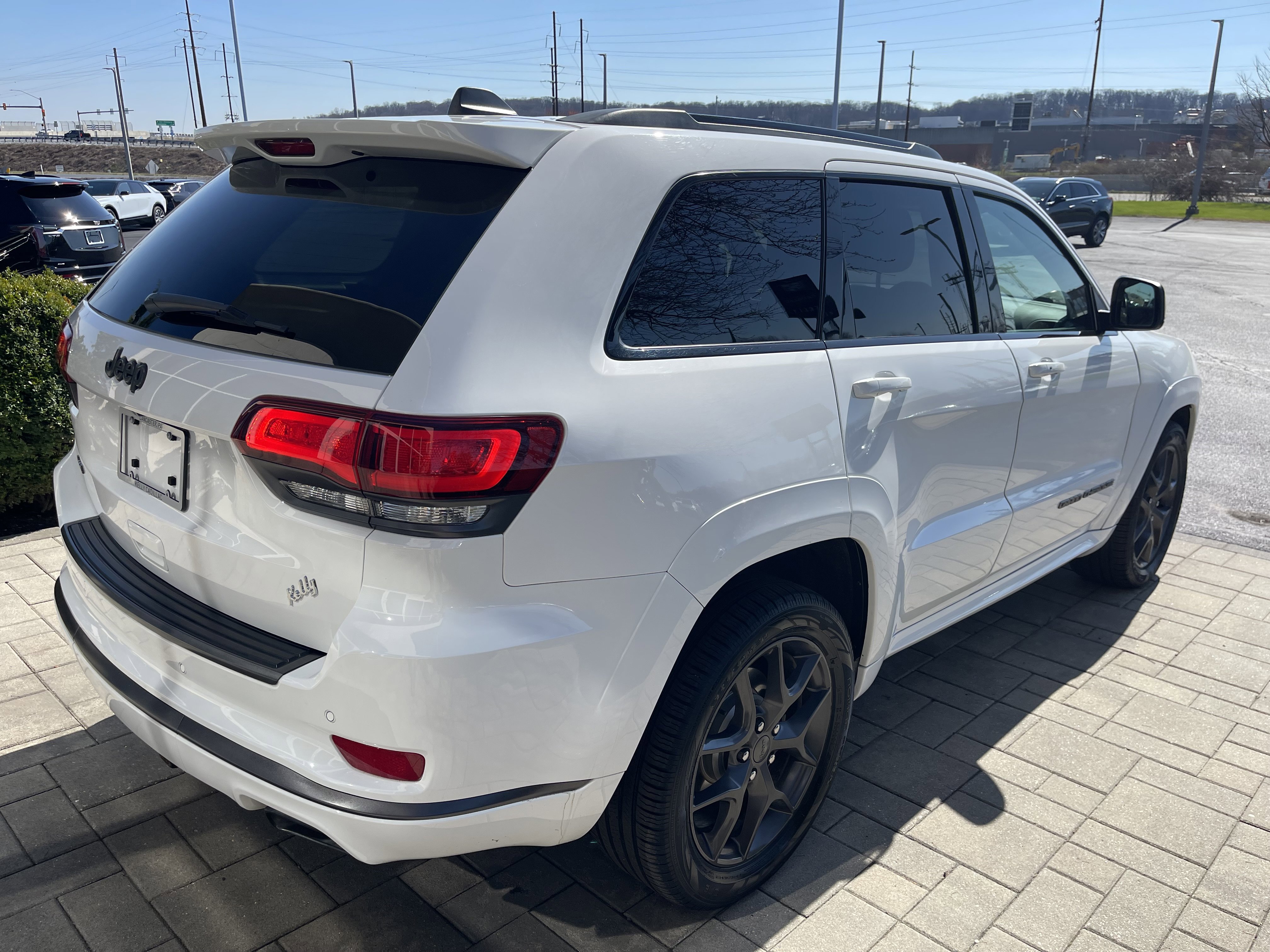 Used 2019 Jeep Grand Cherokee Limited X image 8