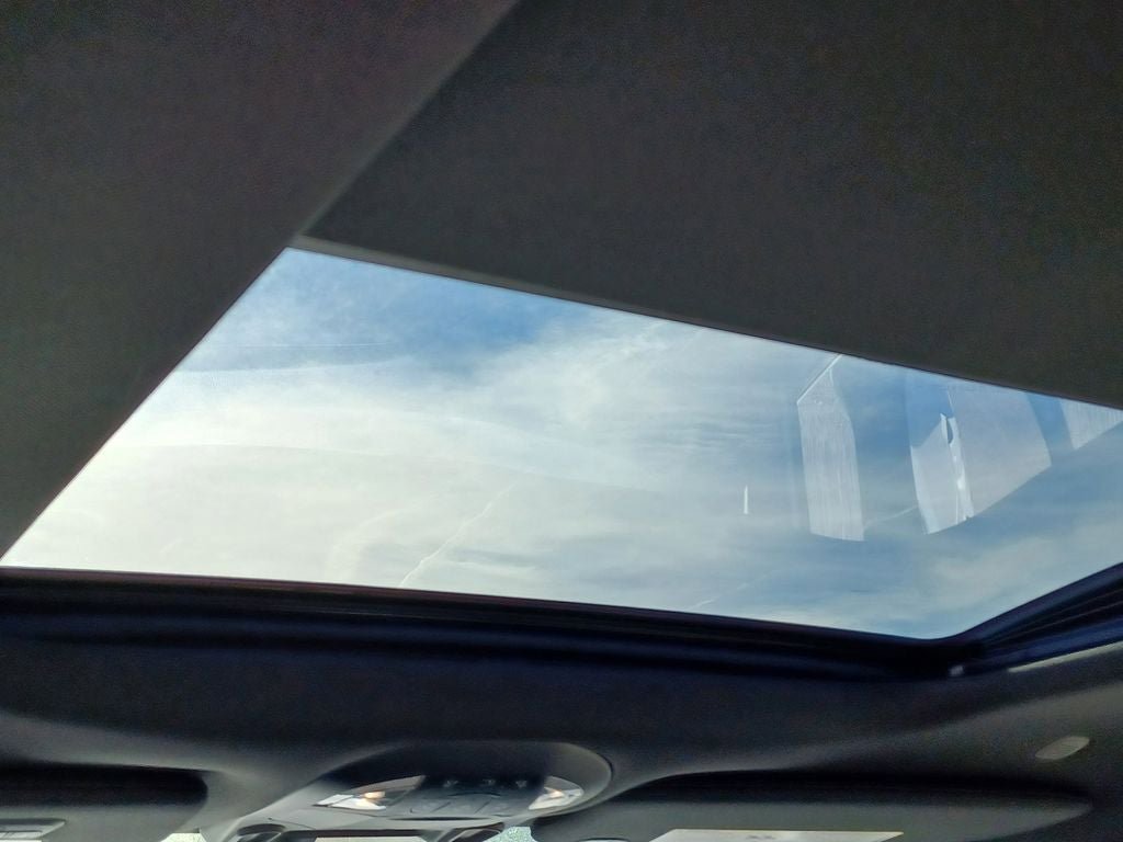 New 2027 Chrysler Pacifica Limited FWD image 28