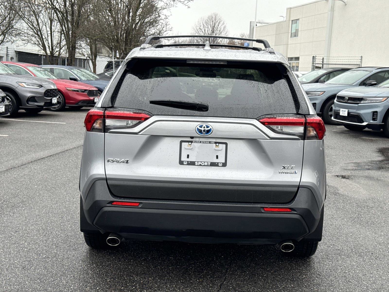 Used 2023 Toyota RAV4 XLE Premium image 25