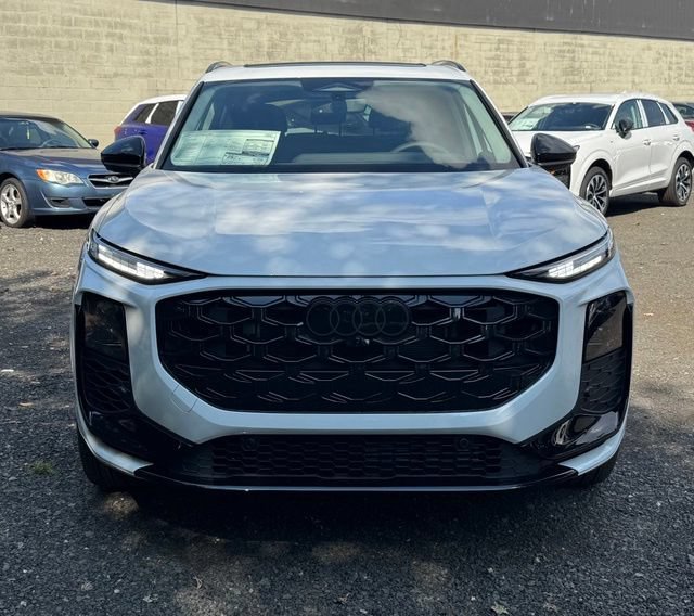 New 2026 Audi Q3 quattro 2.0T AWD/4WD image 3