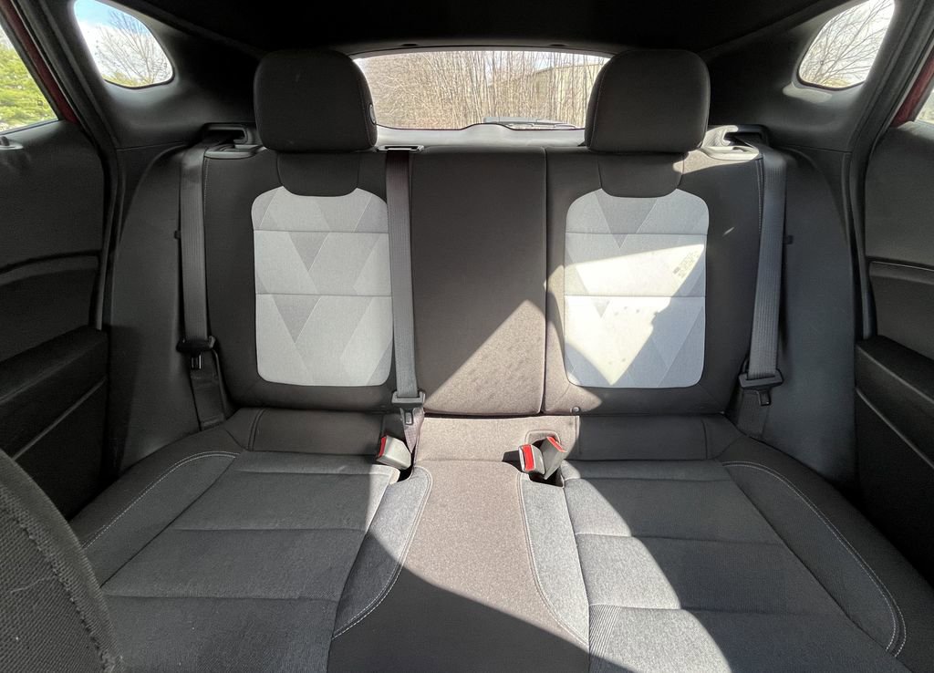Certified 2024 Chevrolet Trax RS FWD image 18