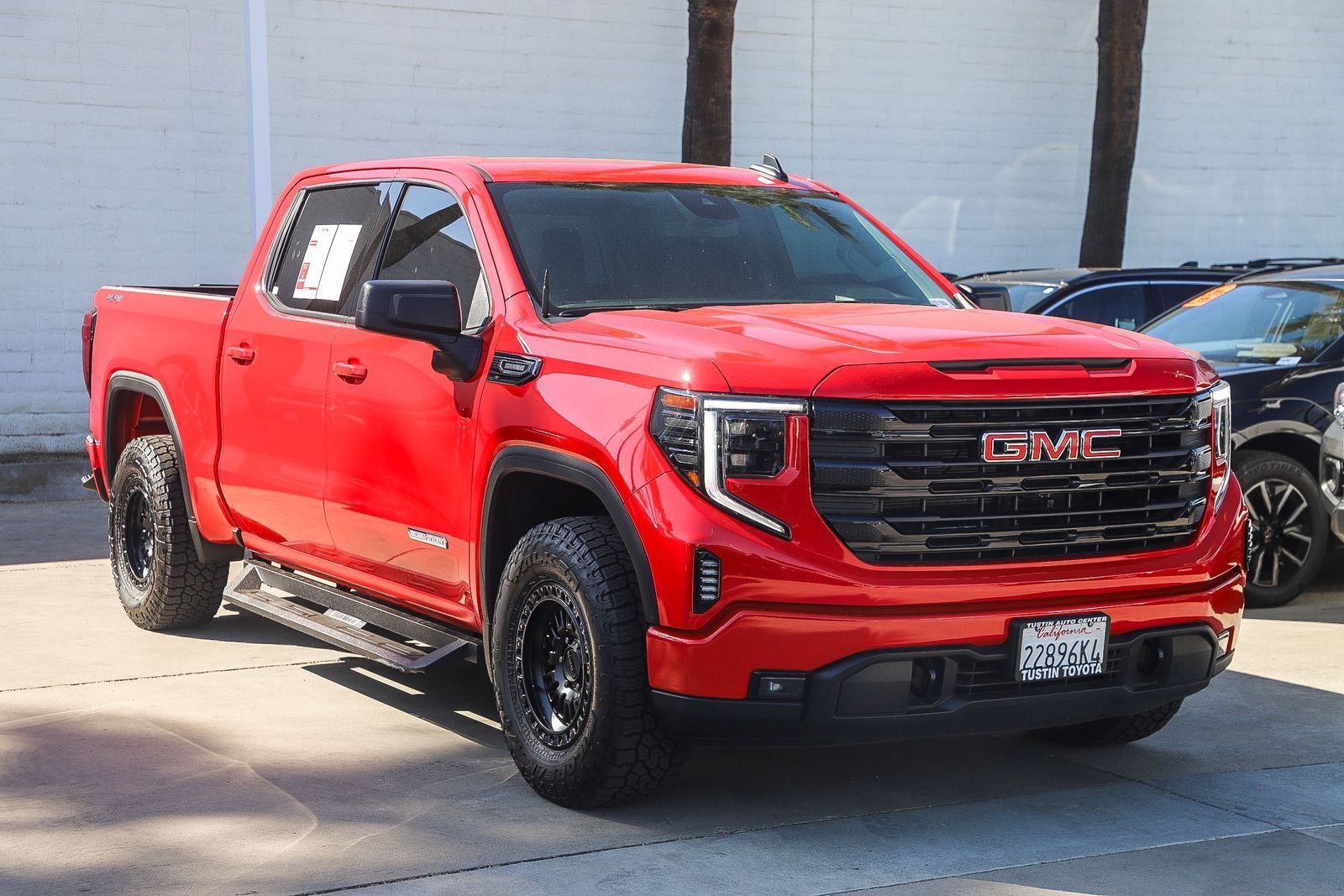 Used 2026 GMC Sierra 1500 Elevation AWD/4WD image 3
