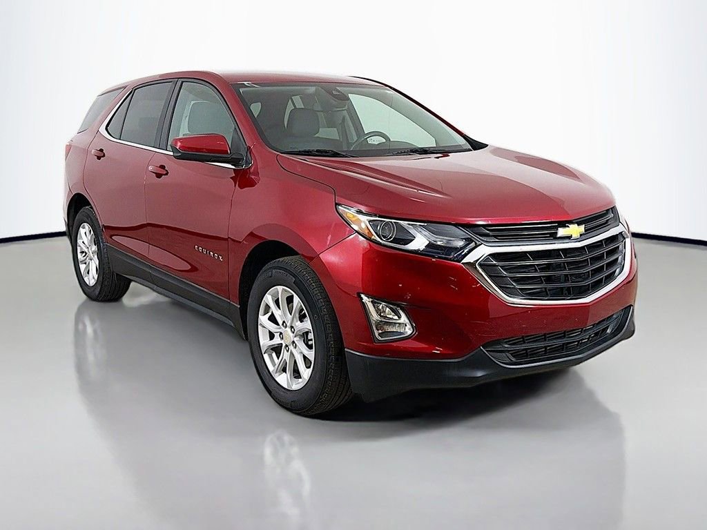 Used 2020 Chevrolet Equinox LT w/ Driver Convenience Package image 2