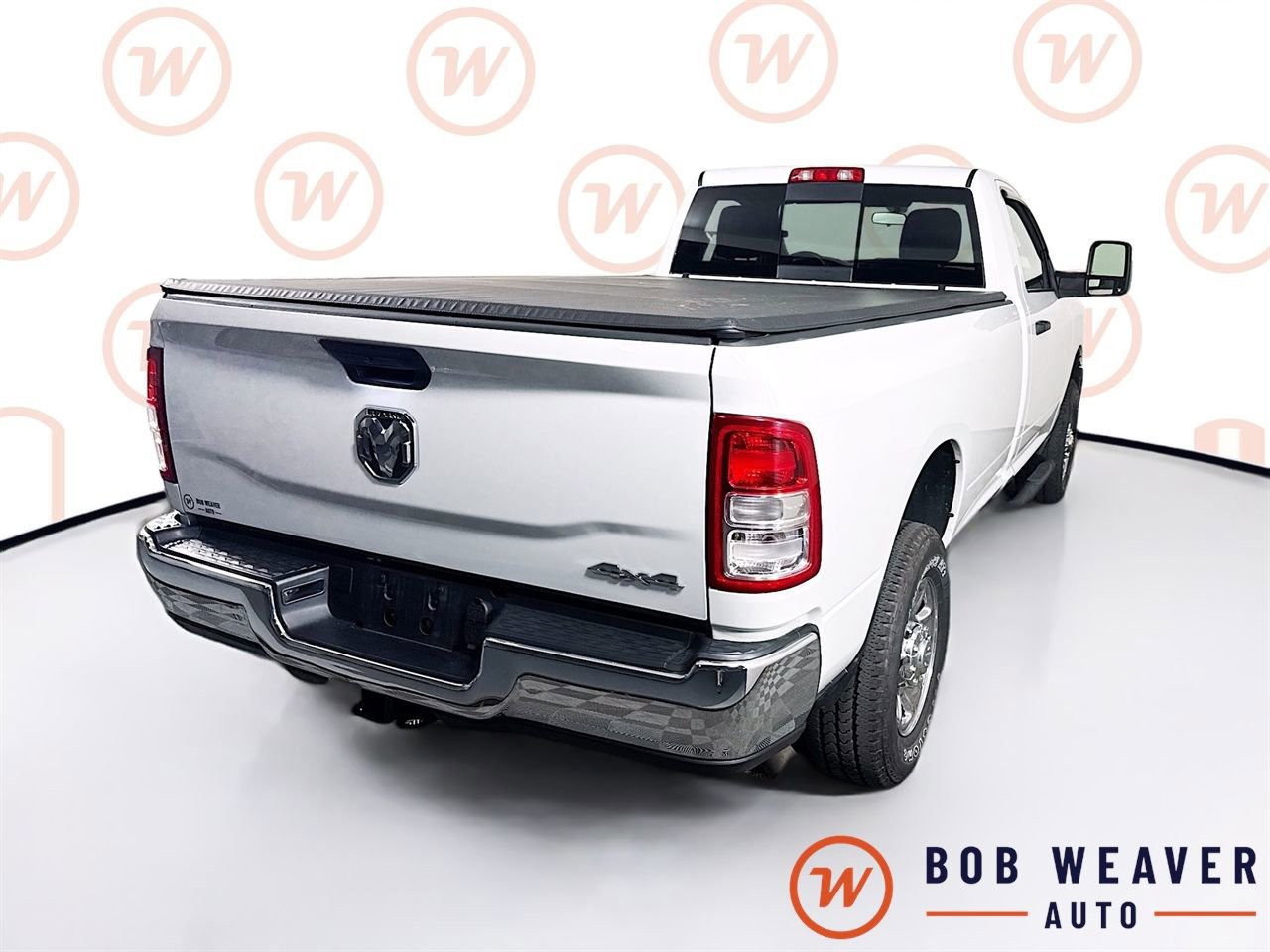 Used 2024 RAM 2500 Tradesman w/ Chrome Appearance Group AWD/4WD image 8