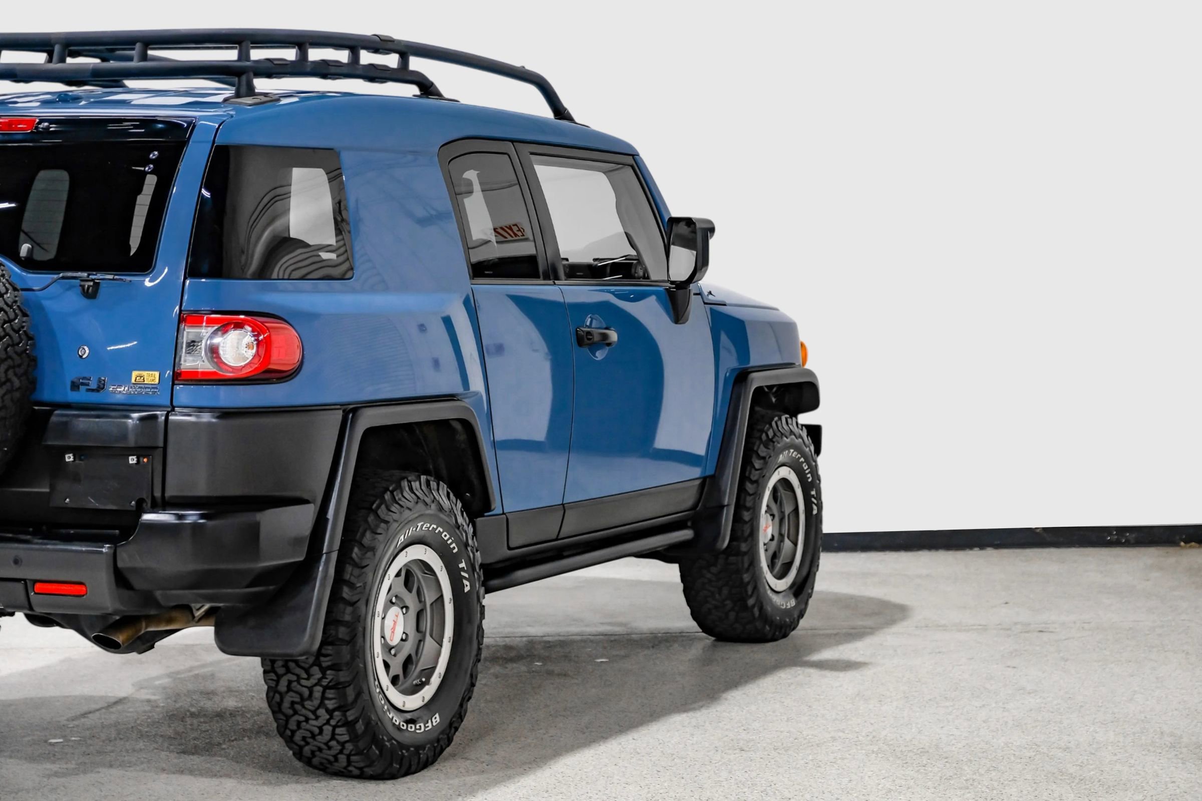 Used 2014 Toyota FJ Cruiser 4WD w/ Trail Teams Ultimate Edition image 13