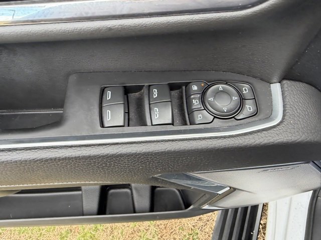 Used 2024 GMC Sierra 3500 Denali w/ Denali Reserve Package image 20