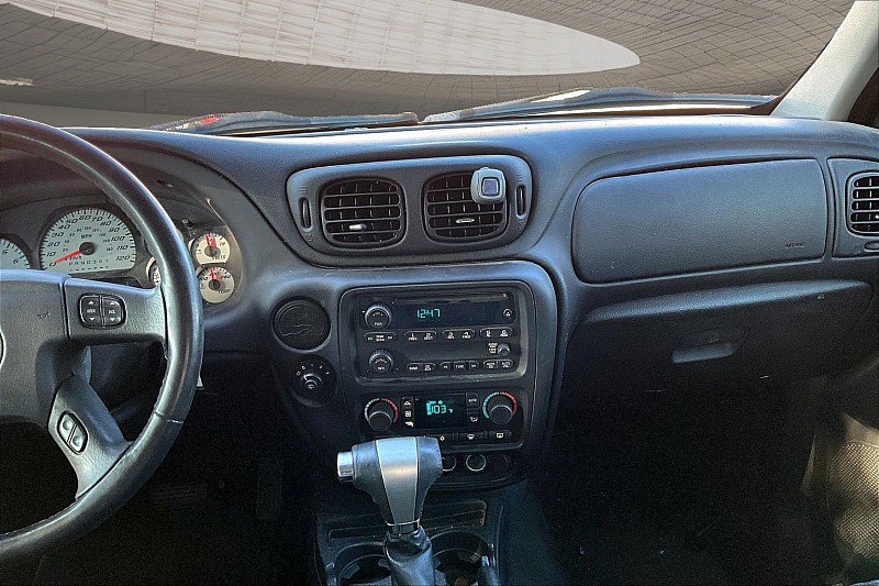 Used 2008 Chevrolet TrailBlazer LT w/ Sun And Sound Package RWD image 5