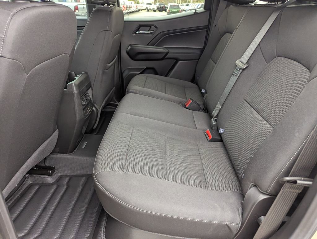 Used 2024 GMC Canyon Elevation w/ Convenience Package image 17