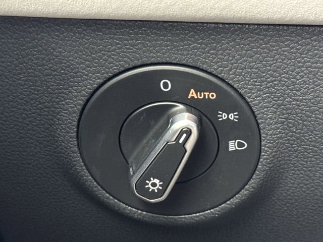 New 2026 Volkswagen Taos SE AWD/4WD image 17