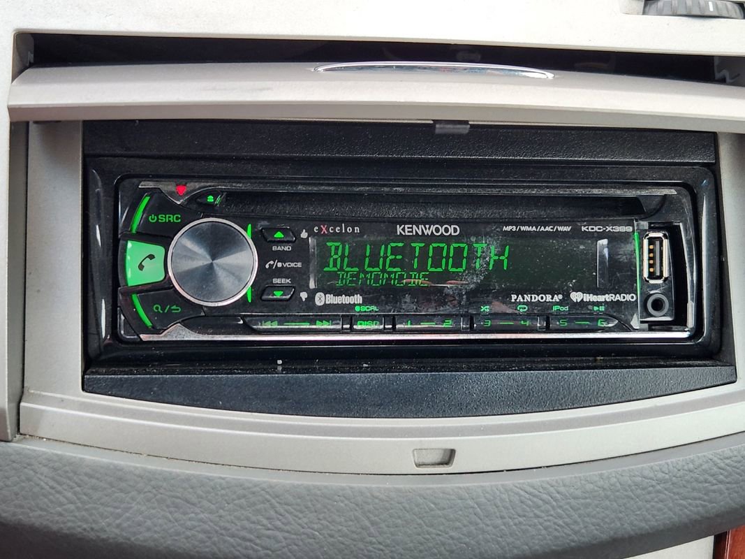 Used 2005 Toyota Avalon XLS FWD image 21