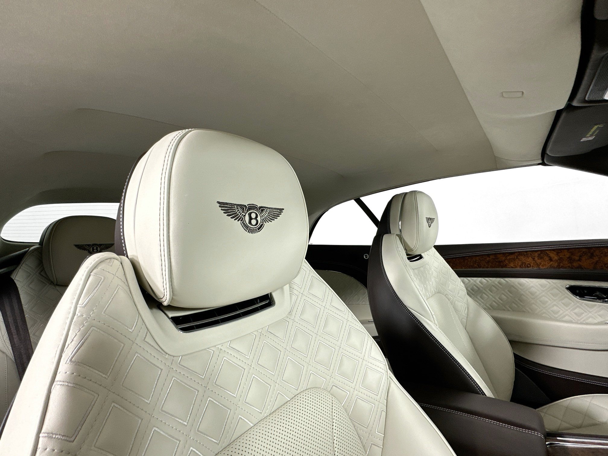 Certified 2022 Bentley Continental GT AWD/4WD image 21