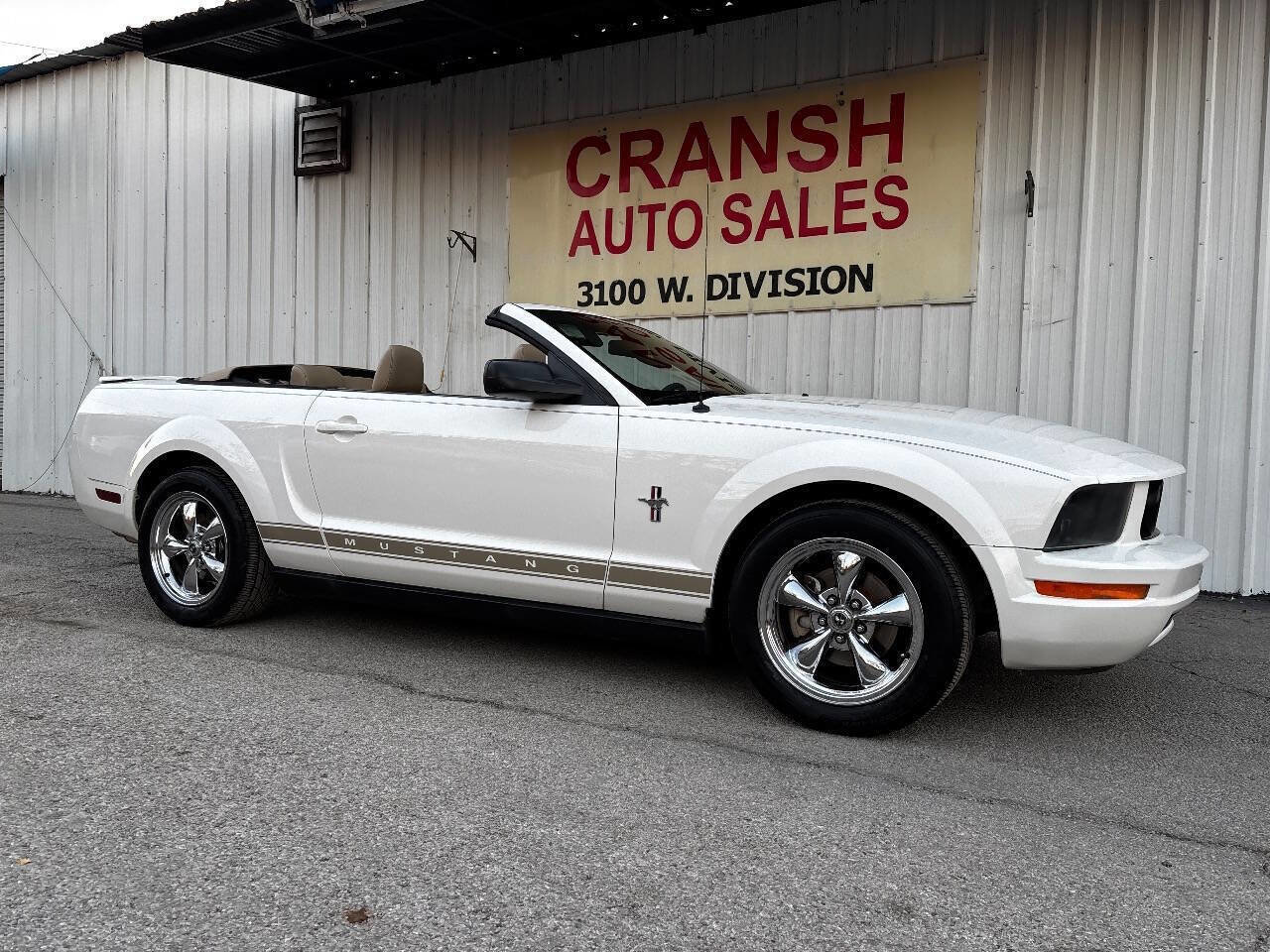 Used 2007 Ford Mustang Convertible image 27