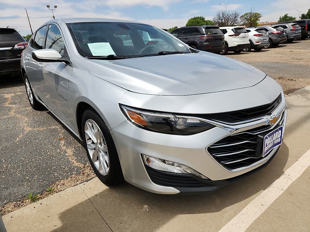 Used 2021 Chevrolet Malibu LT FWD image 4