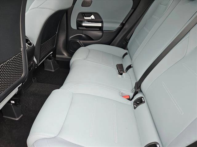 New 2026 Mercedes-Benz GLA 250 image 14