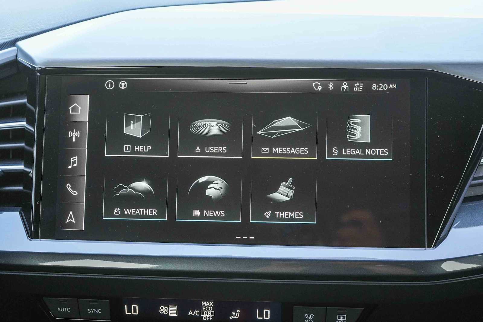 Used 2023 Audi Q4 e-tron Premium Plus w/ Premium Plus AWD/4WD image 19