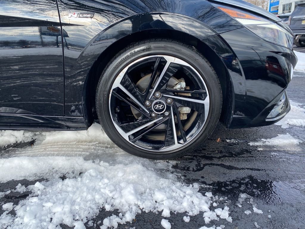 Certified 2023 Hyundai Elantra N Line image 9