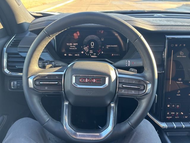 Used 2025 GMC Acadia Elevation image 32