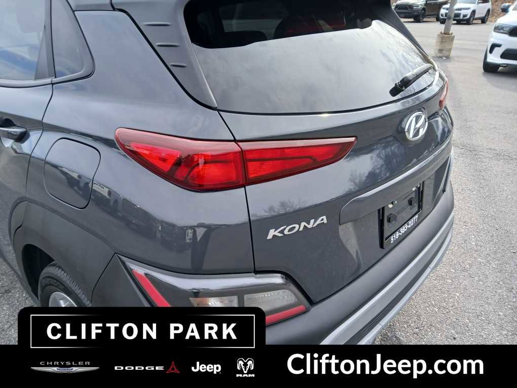 Used 2023 Hyundai Kona SEL image 8