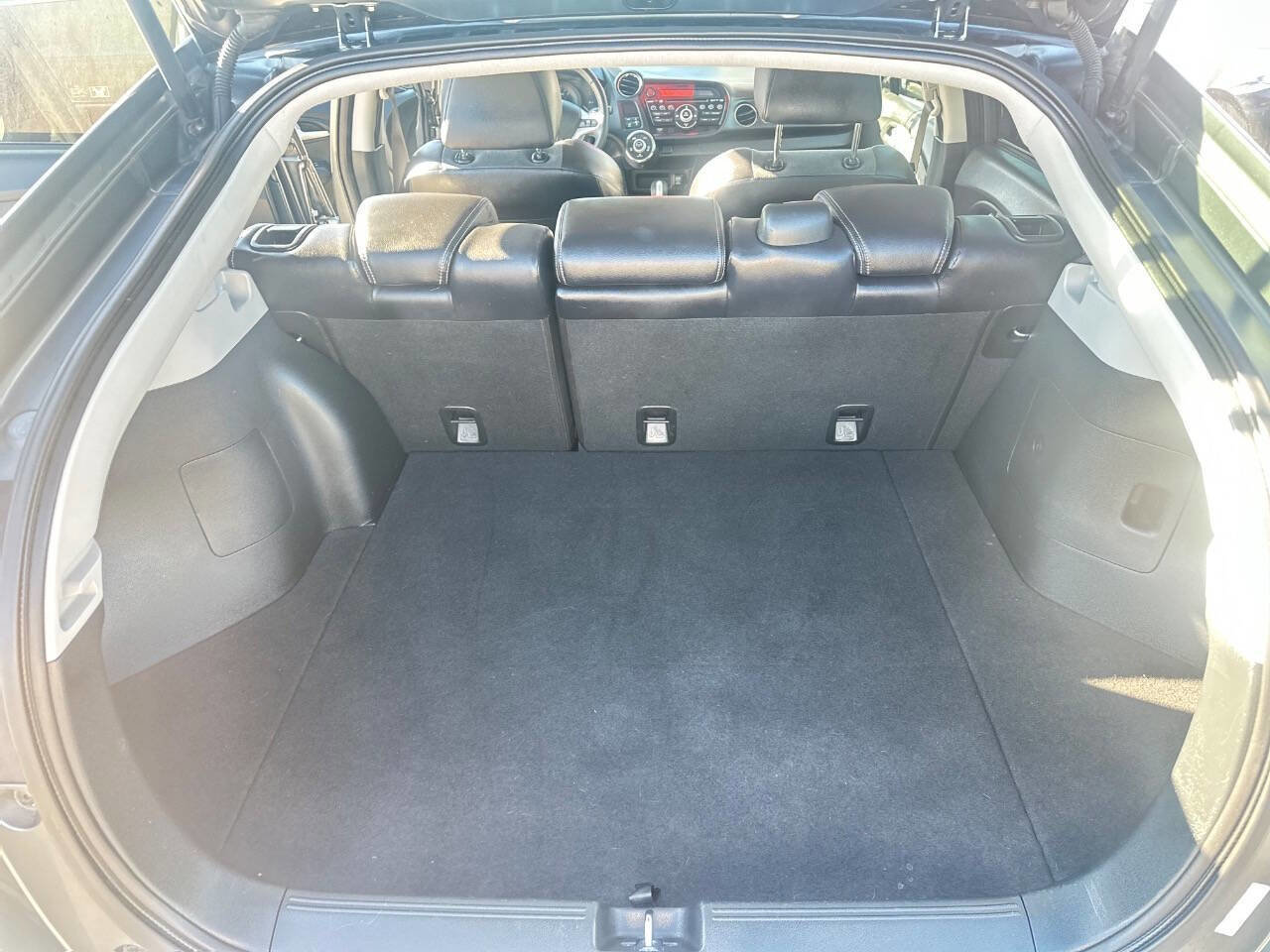 Used 2013 Honda Insight EX image 8