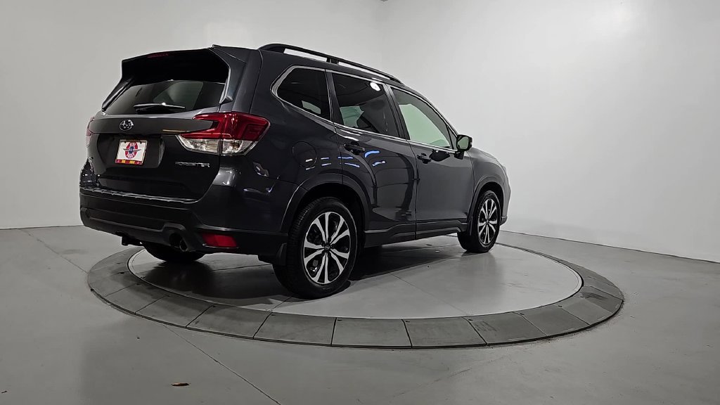 Used 2020 Subaru Forester Limited AWD/4WD image 5