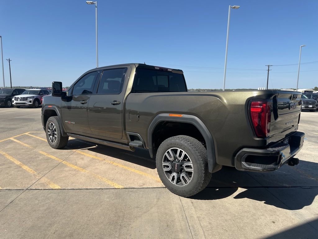 Used 2023 GMC Sierra 2500 AT4 w/ AT4 Premium Plus Package AWD/4WD image 5