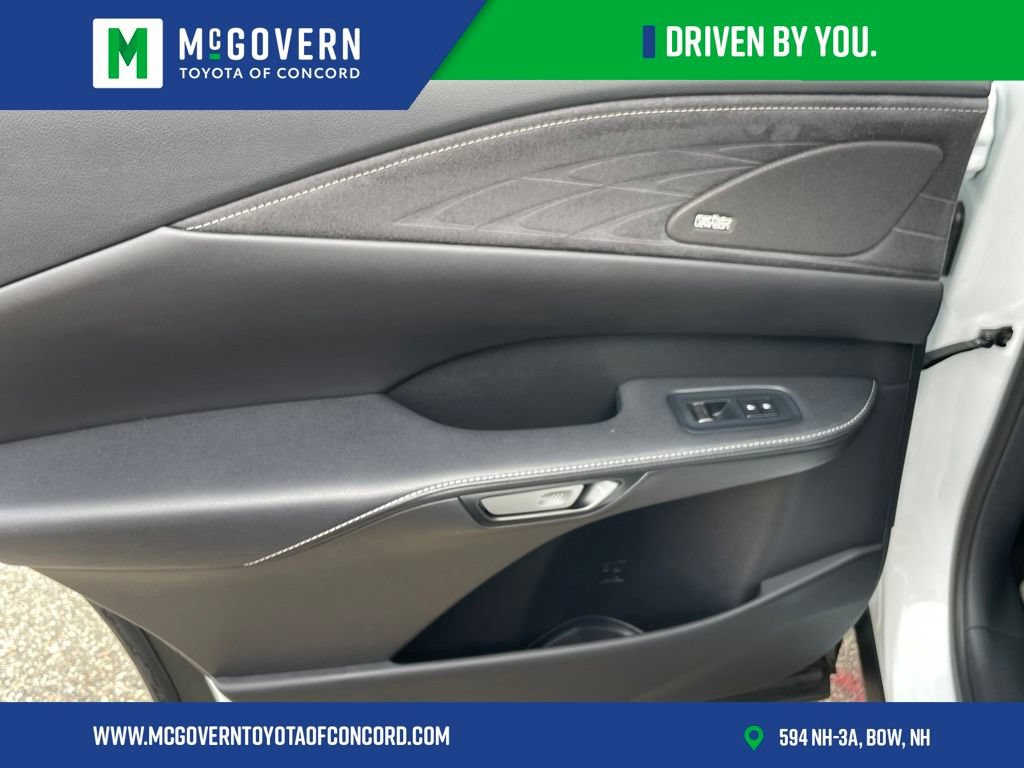 Used 2024 Lexus RX 500h F Sport w/ Convenience Package AWD/4WD image 35
