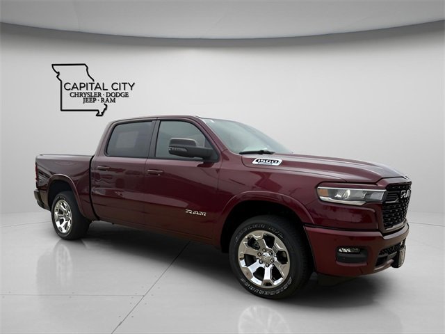 New 2025 RAM 1500 4x4 Crew Cab