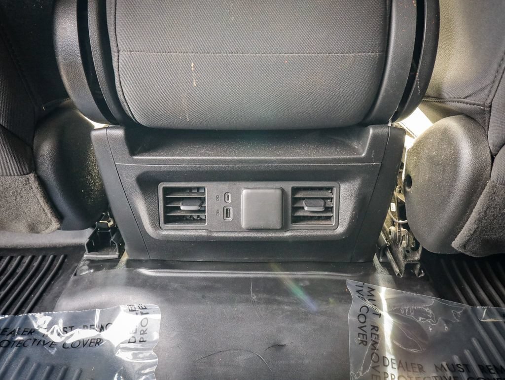 Used 2024 GMC Sierra 3500 SLE w/ SLE Convenience Package AWD/4WD image 31