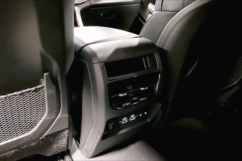 Used 2024 Jeep Grand Cherokee Trailhawk image 31