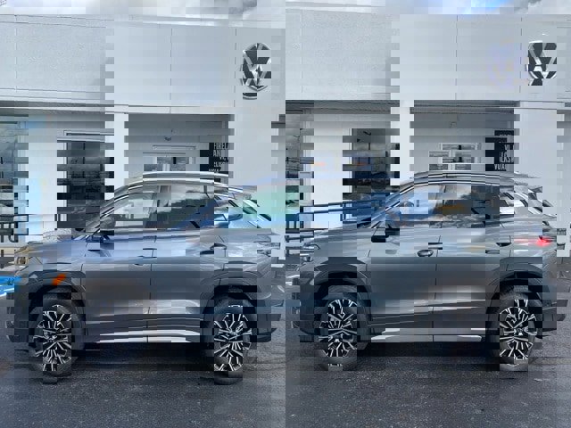 New 2025 Volkswagen Tiguan S image 12